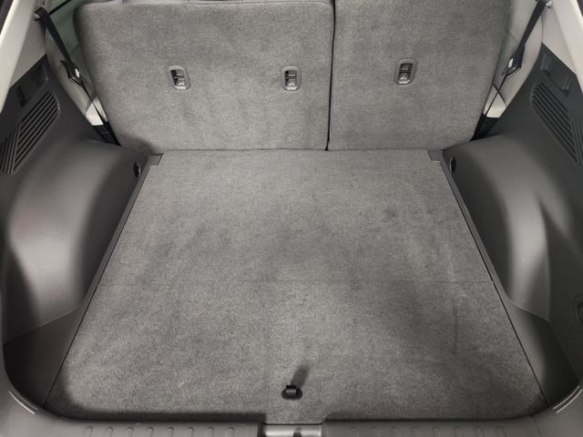 Certified Used 2024 White Hyundai SE image 19