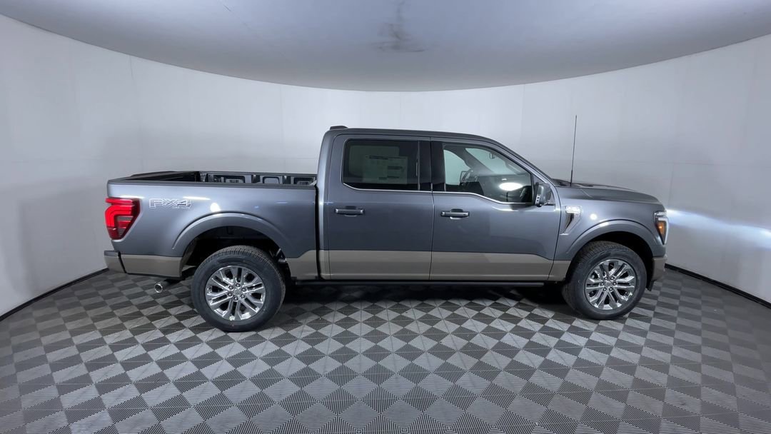 New 2026 Carbonized Gray Metallic Ford King Ranch image 9