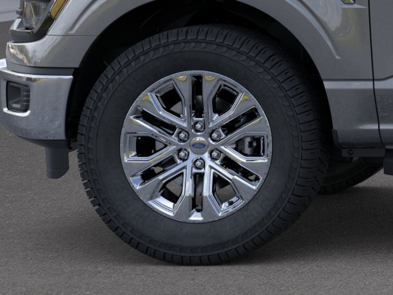 New 2026 Carbonized Gray Metallic Ford XLT image 19