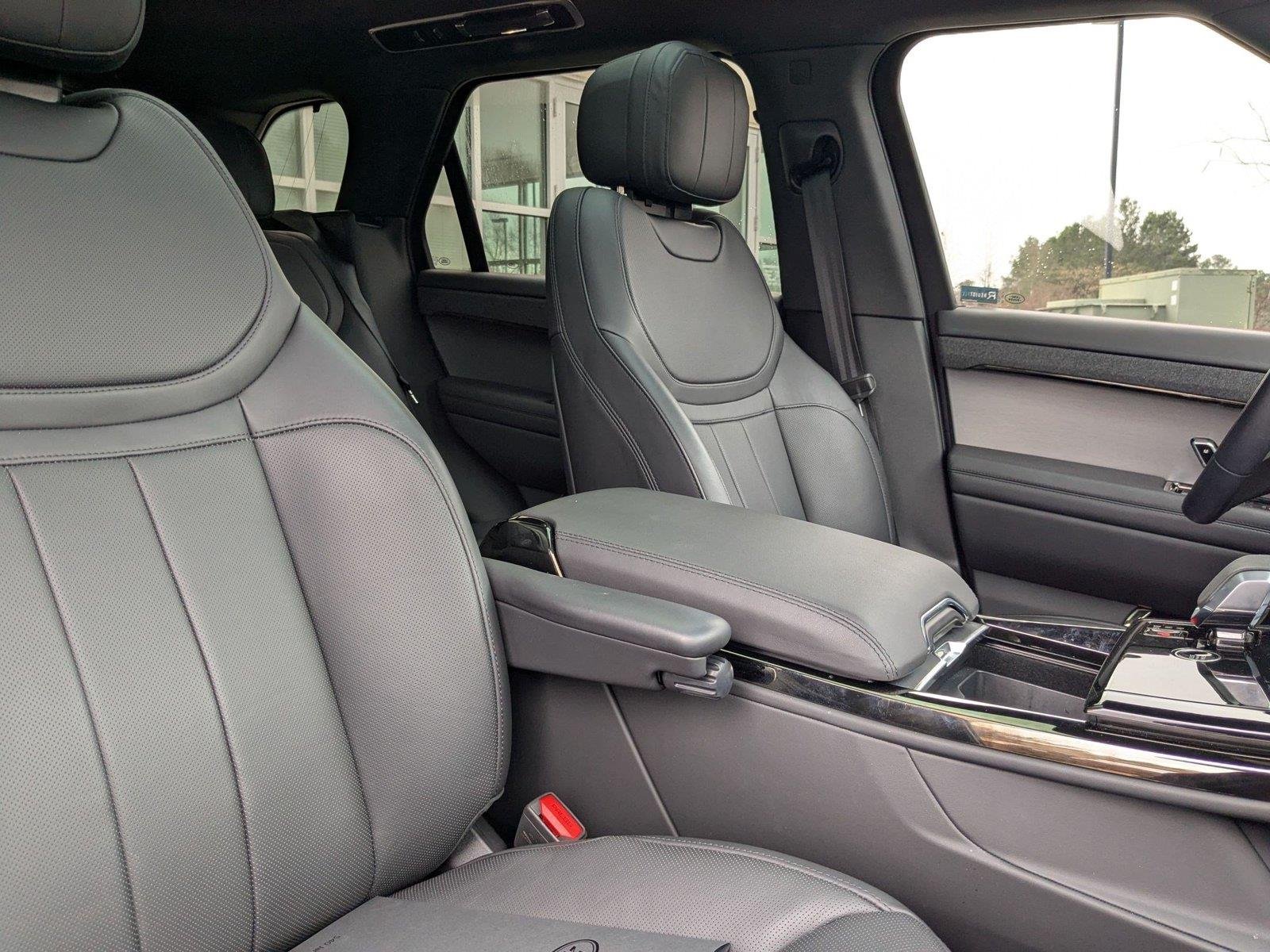 Used 2024 Firenze Red Metallic Land Rover SE image 33