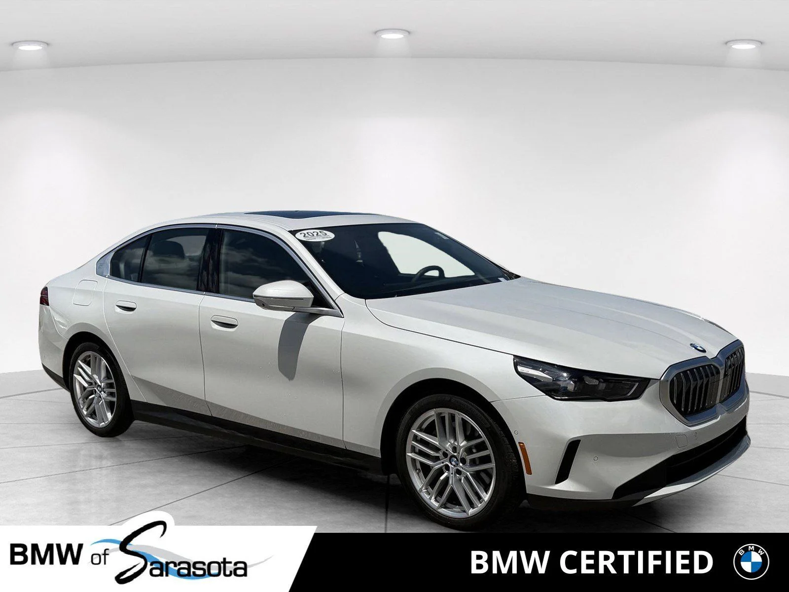 2025 BMW 5 Series 530i Sedan's photo