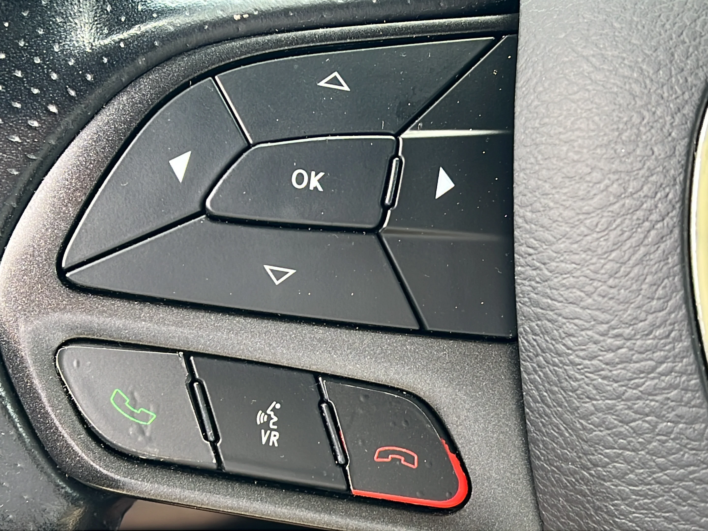 Used 2020 Torred Clearcoat Dodge R/T image 17