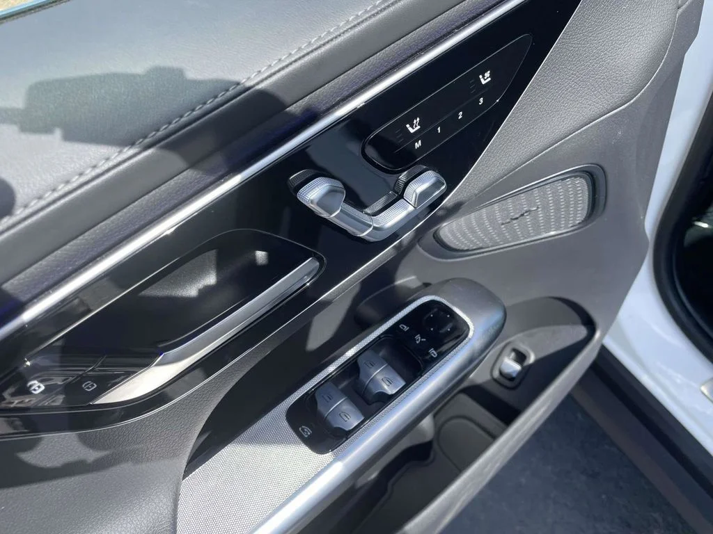 2024 Mercedes-Benz GLC GLC 300 - Photo 26