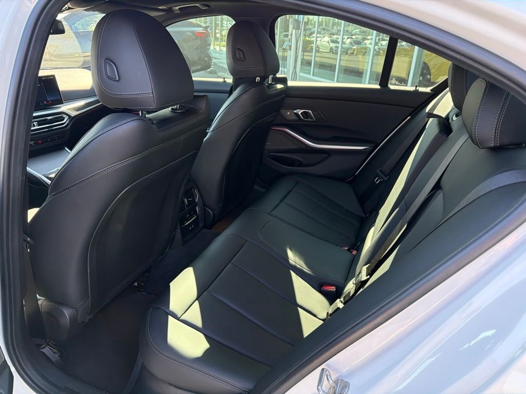 Used 2024 Mineral White Metallic BMW M340i xDrive image 26