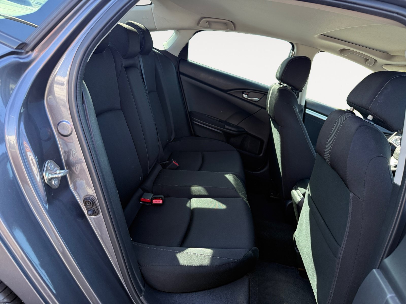 Used 2016 Gray Honda EX-T image 18