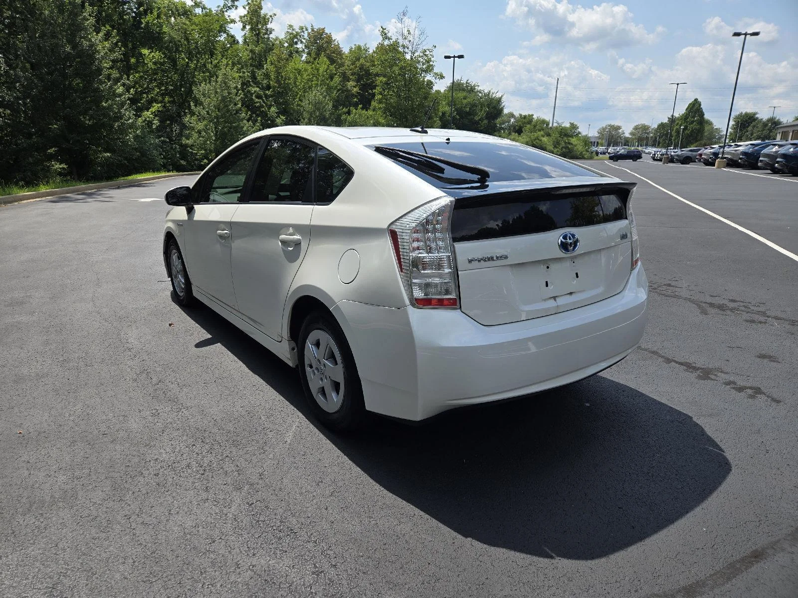 Used 2011 Blizzard Pearl Toyota II image 6