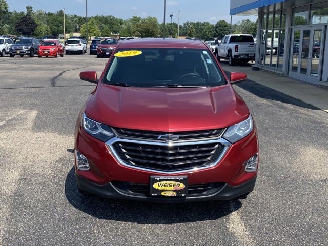 Used 2019 Chevrolet Equinox LT with VIN 2GNAXKEV5K6112942 for sale in Beloit, WI
