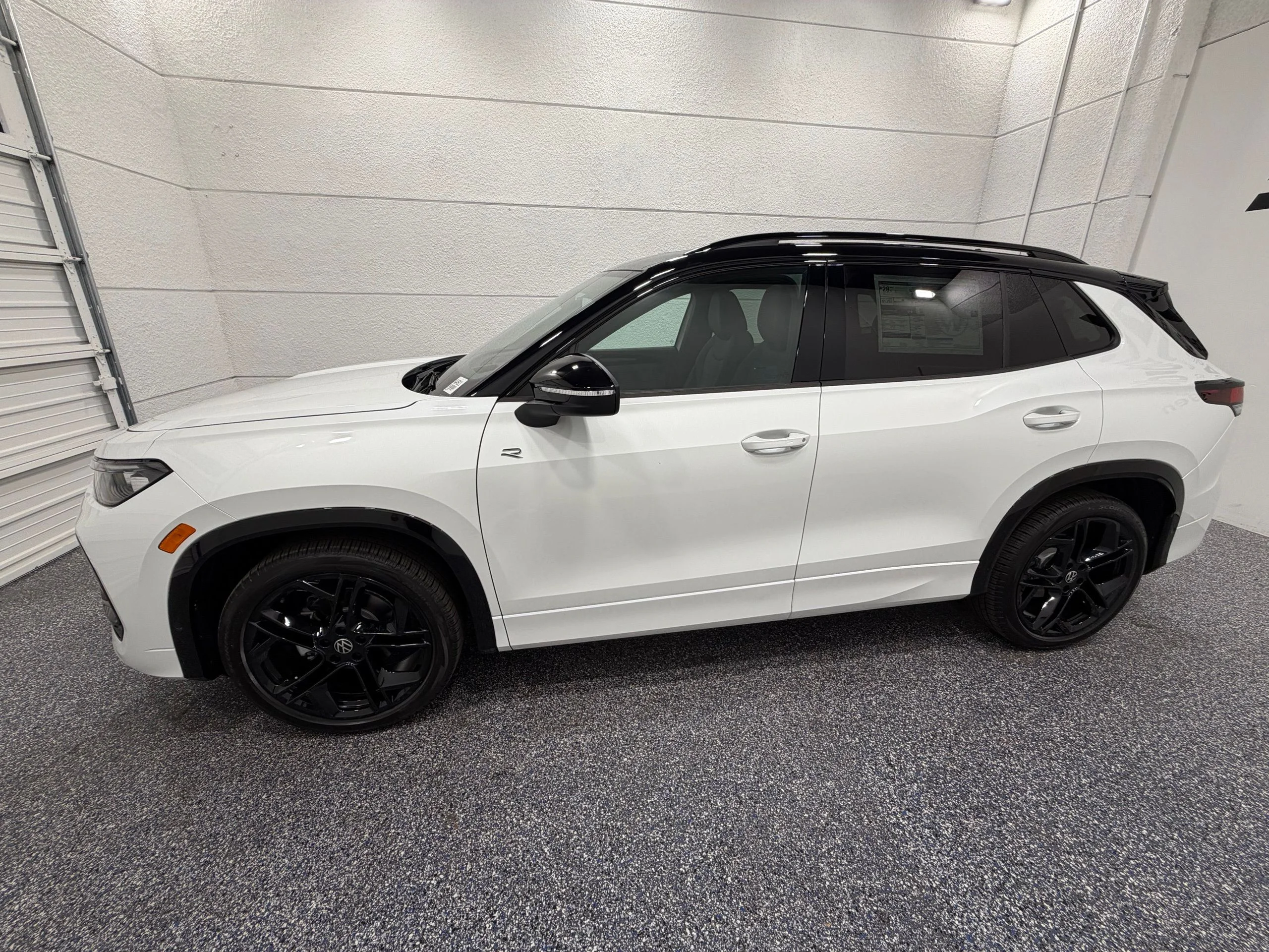 New 2026 White Volkswagen SE R-Line Black image 2