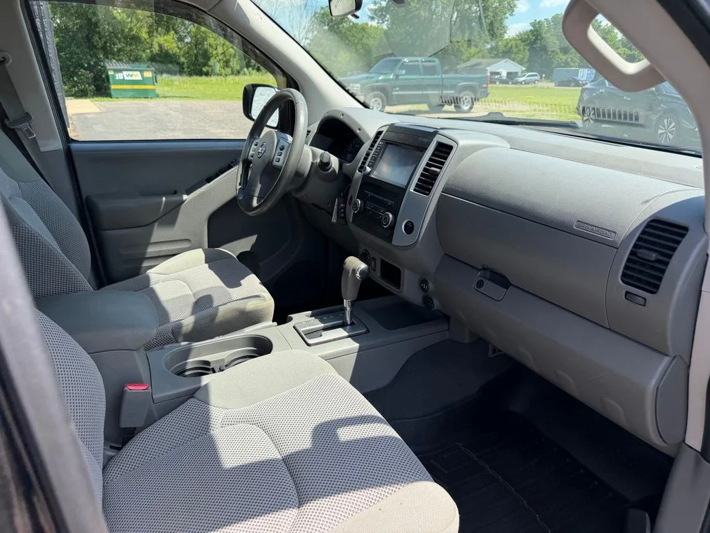 Used 2019 Black Nissan SV image 28