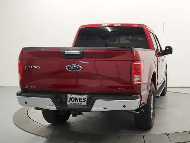Used 2015 Red Ford XLT image 6