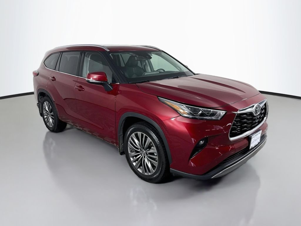 Used 2022 Red Toyota Platinum image 7