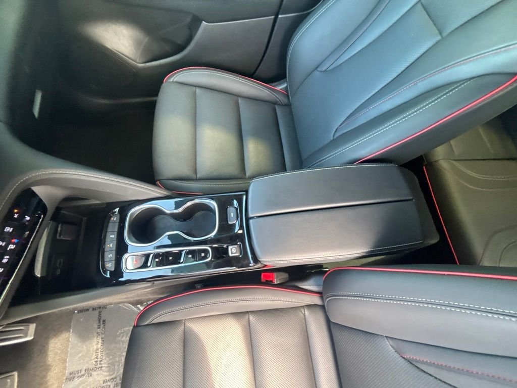 Used 2023 Black Buick Essence image 15