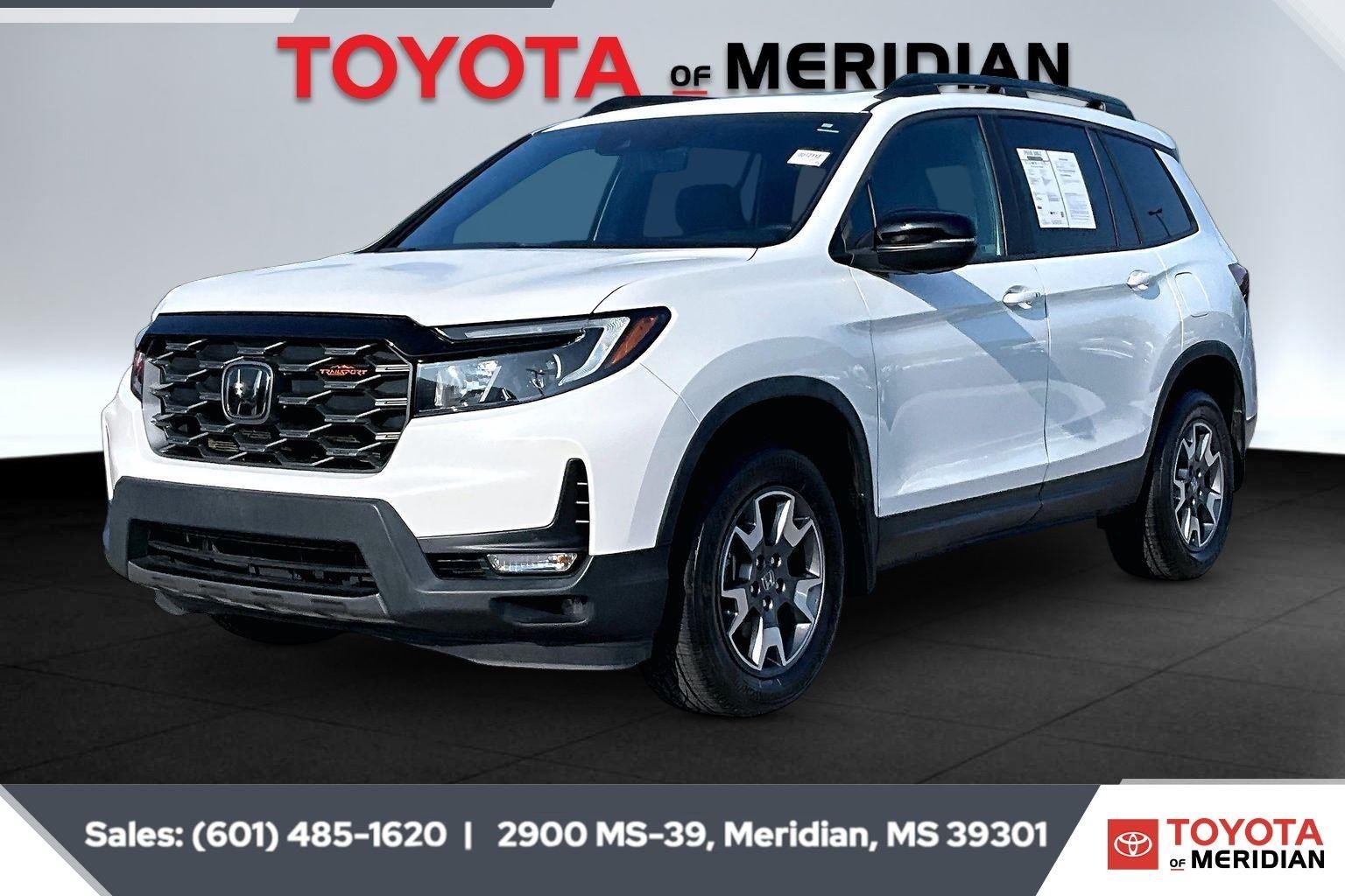 Used 2022 Platinum White Pearl Honda TrailSport image 10