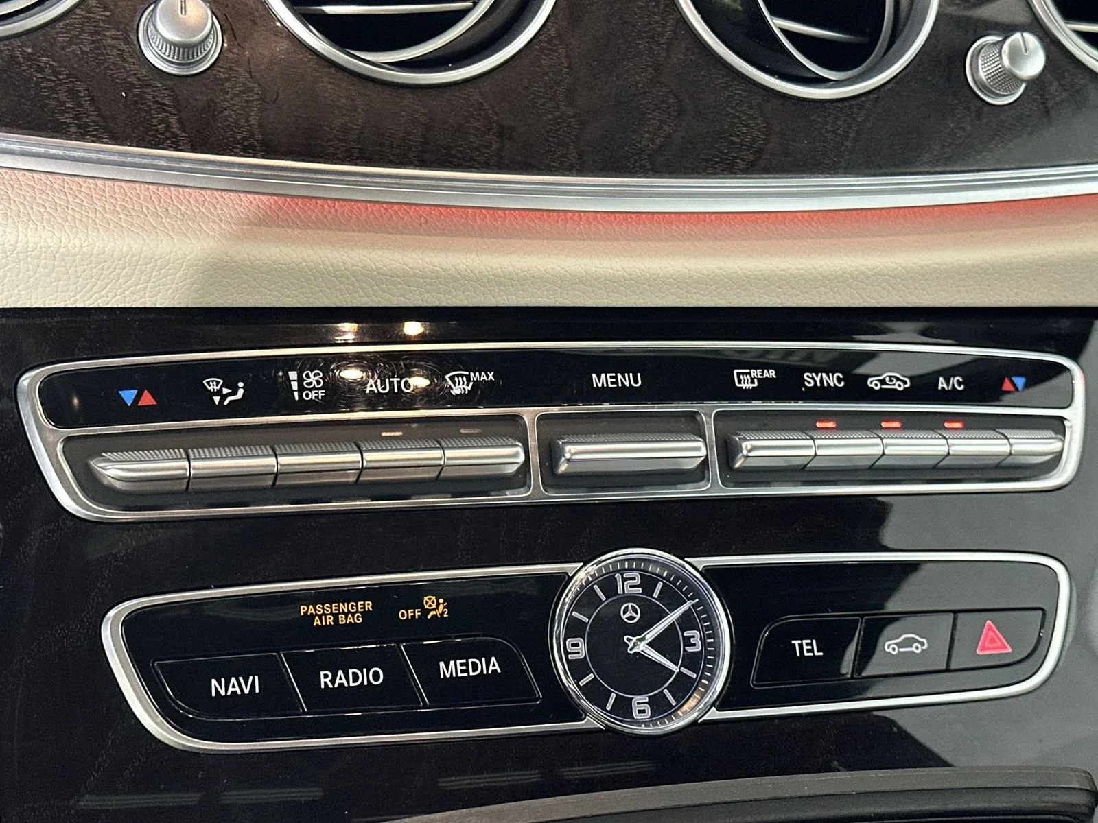Used 2020 Blue Mercedes-Benz E 350 image 19