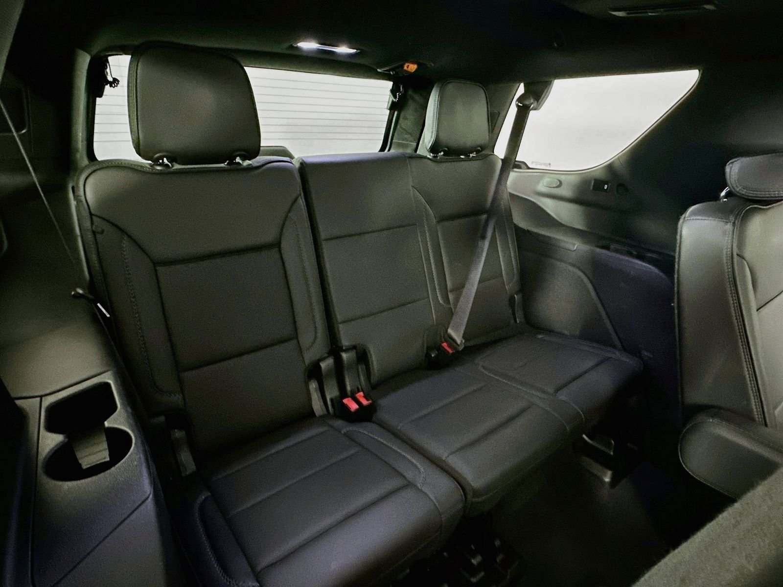 Used 2023 Onyx Black GMC Denali image 30