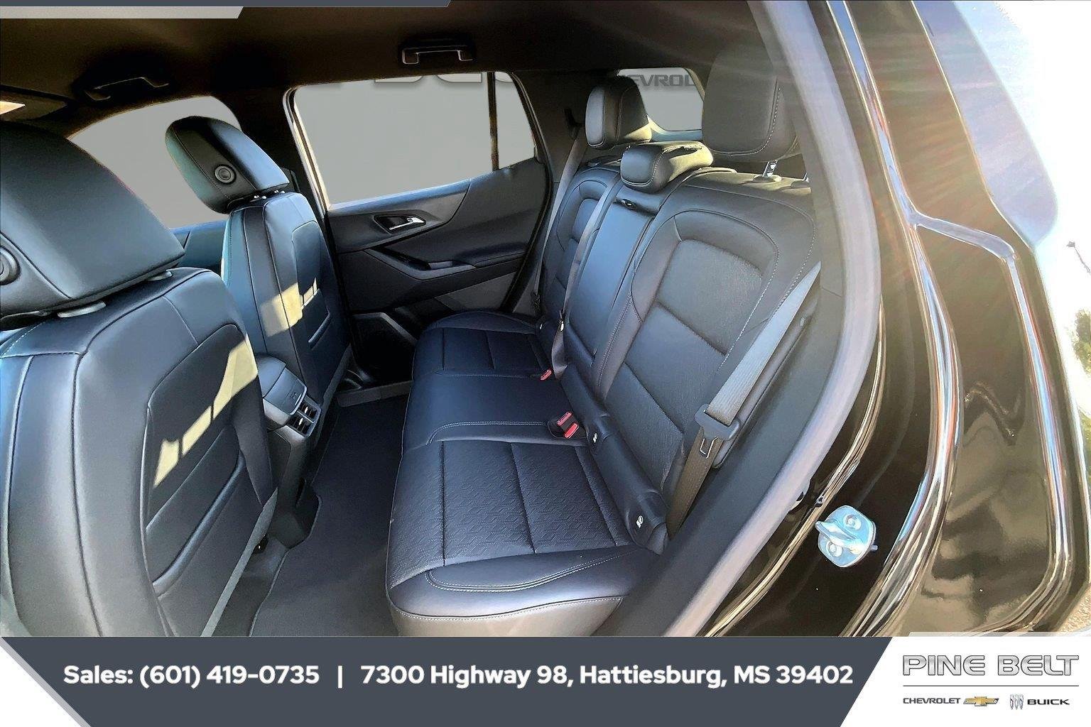 2027 Chevrolet Equinox LT - Photo 19