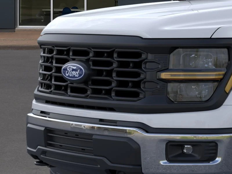 New 2026 Oxford White Ford XL image 29