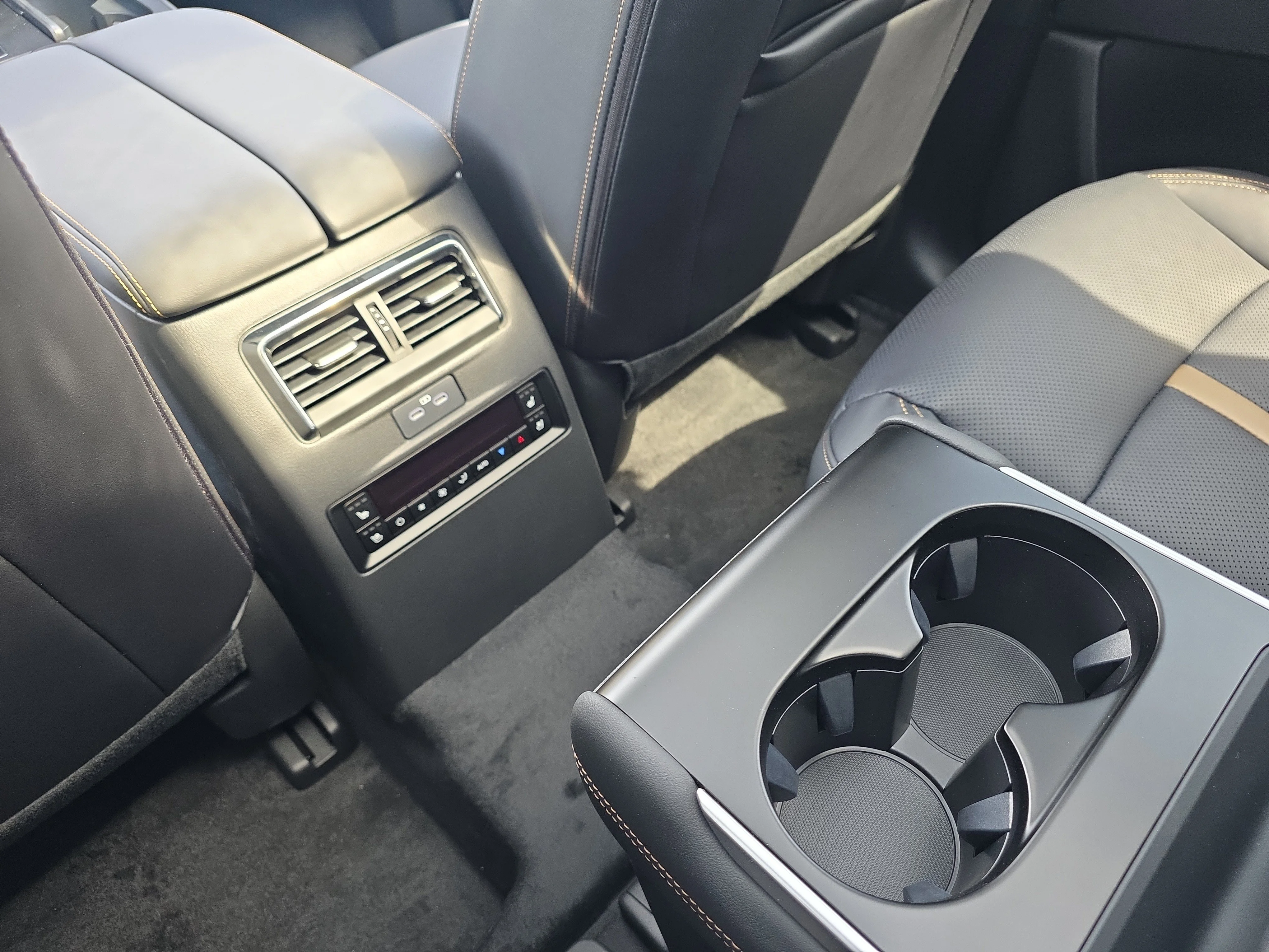 2026 Mazda CX-90 Premium Plus Package - Photo 34
