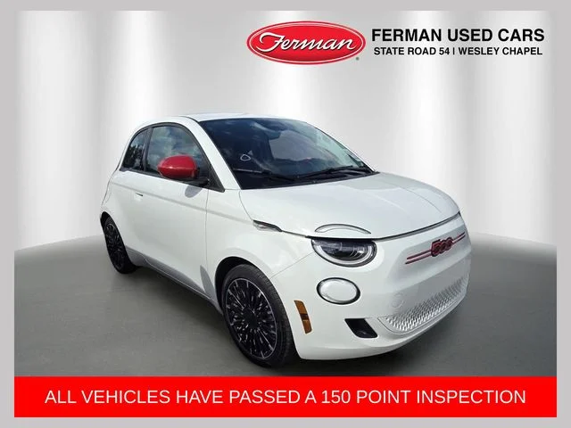 2024 FIAT 500e -'s photo