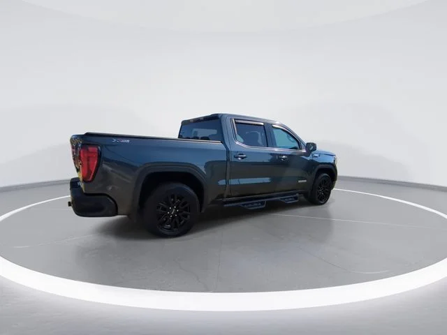 Used 2021 Blue GMC Elevation image 8