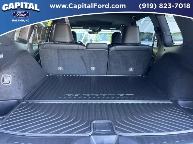 Used 2023  Honda EX-L image 16