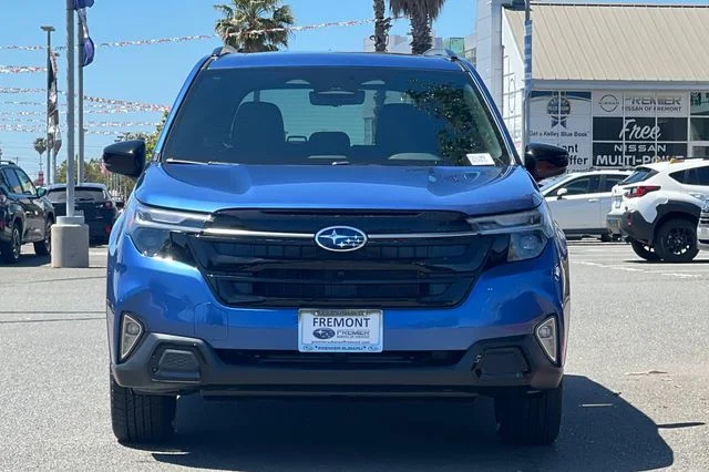 New 2026 DAYBREAK BLUE PEARL Subaru Touring image 6