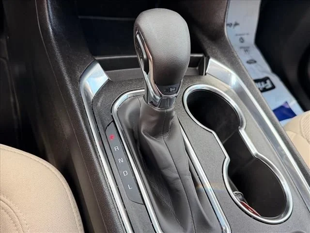 Used 2023 White Chevrolet LS image 23