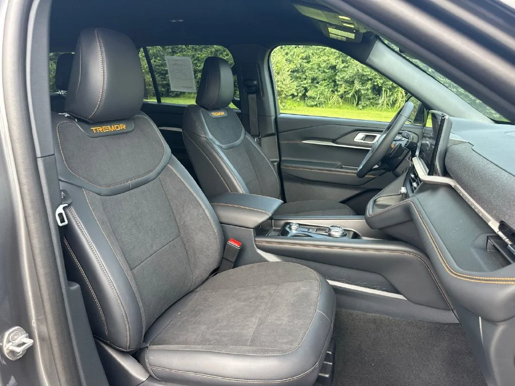 New 2026 Gray Ford Tremor image 20