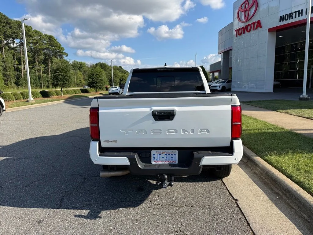 Used 2024 White Toyota SR5 image 5