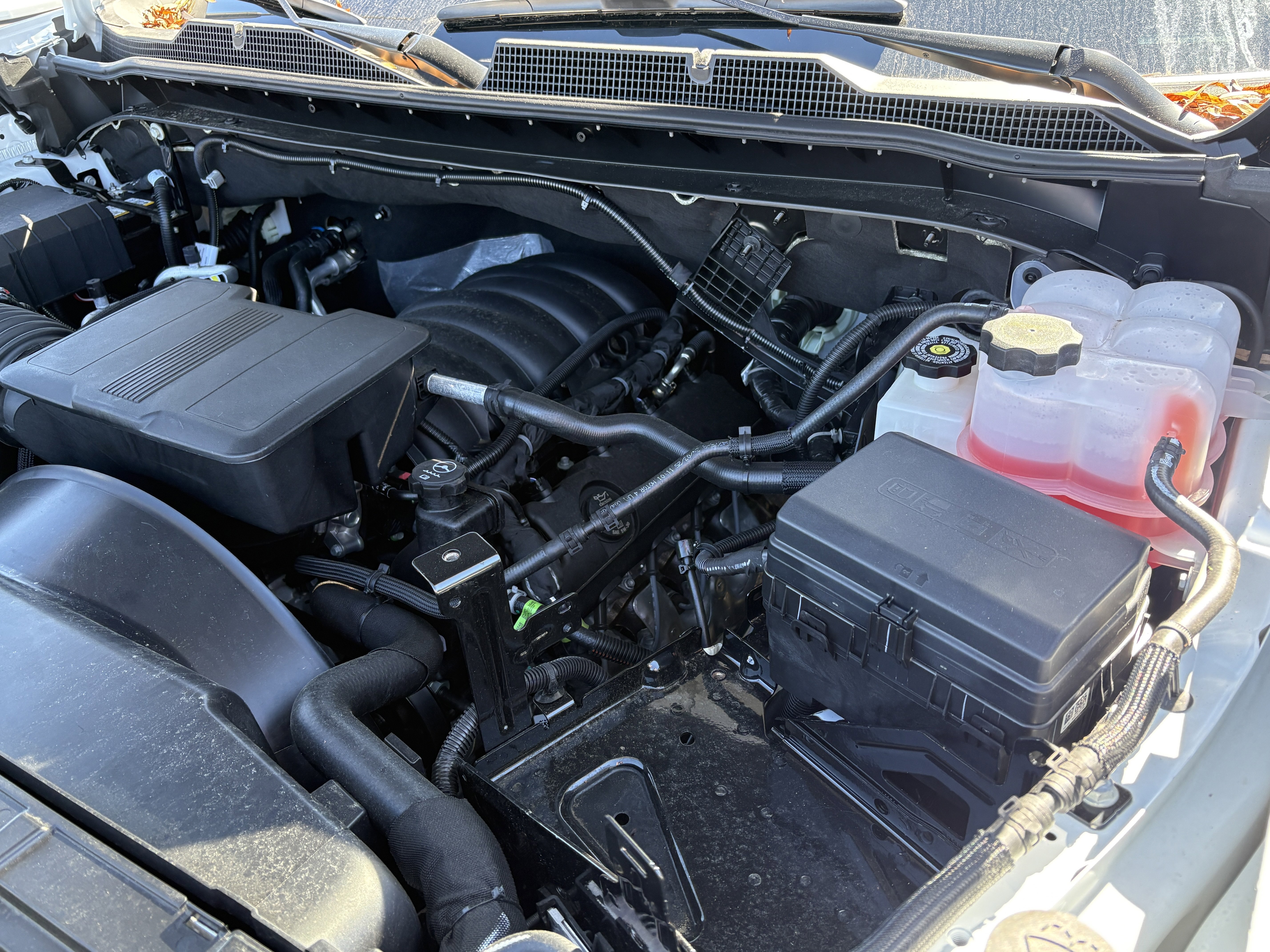 2025 Chevrolet Silverado 3500 HD Work Truck - Photo 21