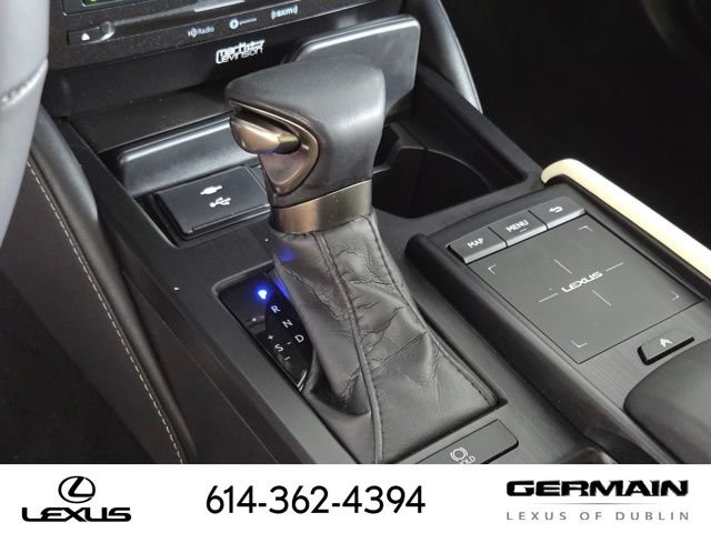 Used 2022  Lexus 250 image 25