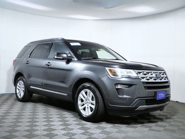 Certified Used 2018 Gray Ford XLT image 1