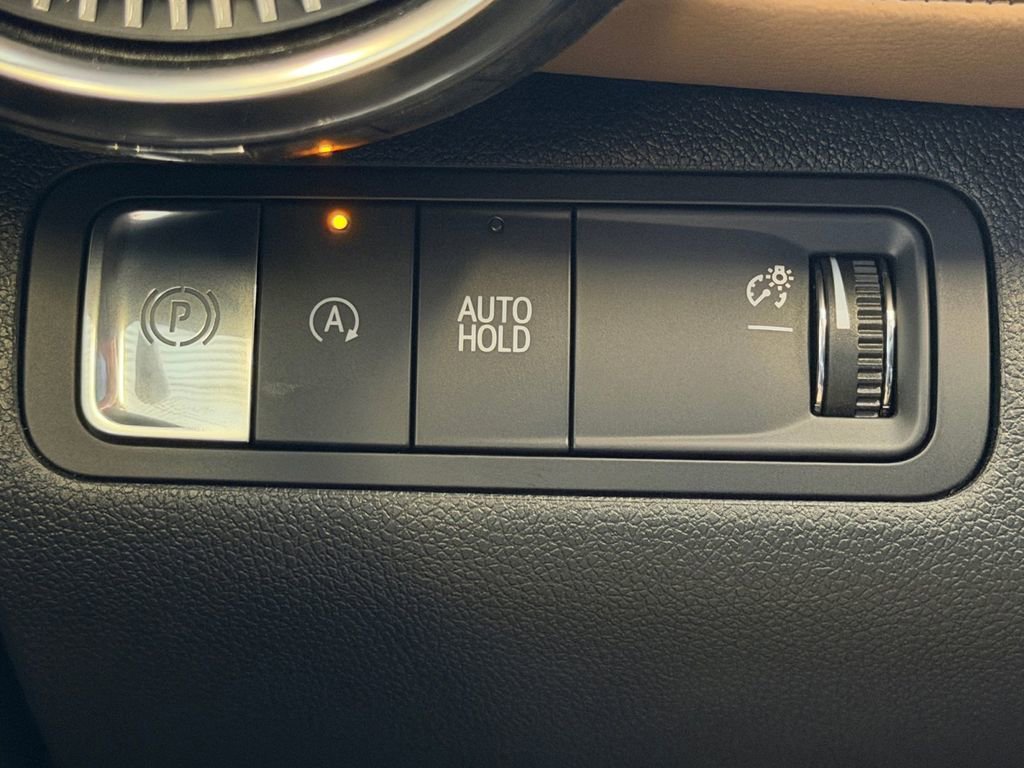 New 2026 Mosaic Black Metallic Chevrolet ACTIV image 19