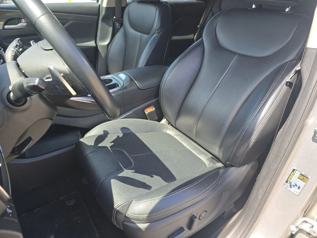 Used 2023 Silver Hyundai XRT image 24