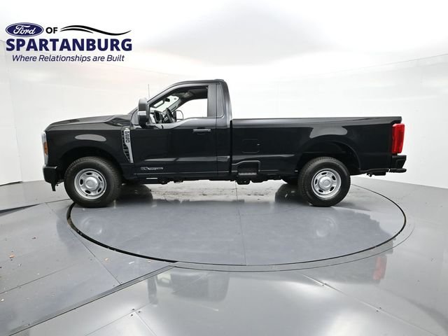 Used 2026 Black Ford XL image 4