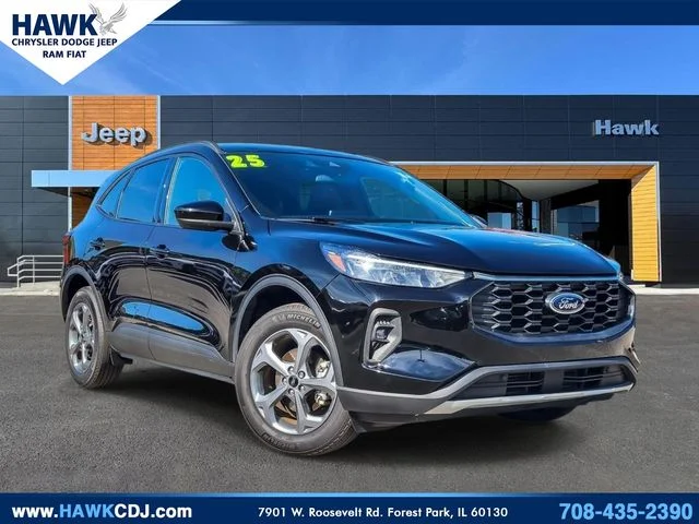 2025 Ford Escape ST-Line Select AWD 2.0L's photo