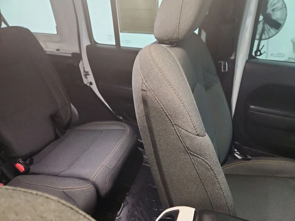 Used 2024 White Jeep Sport S image 13