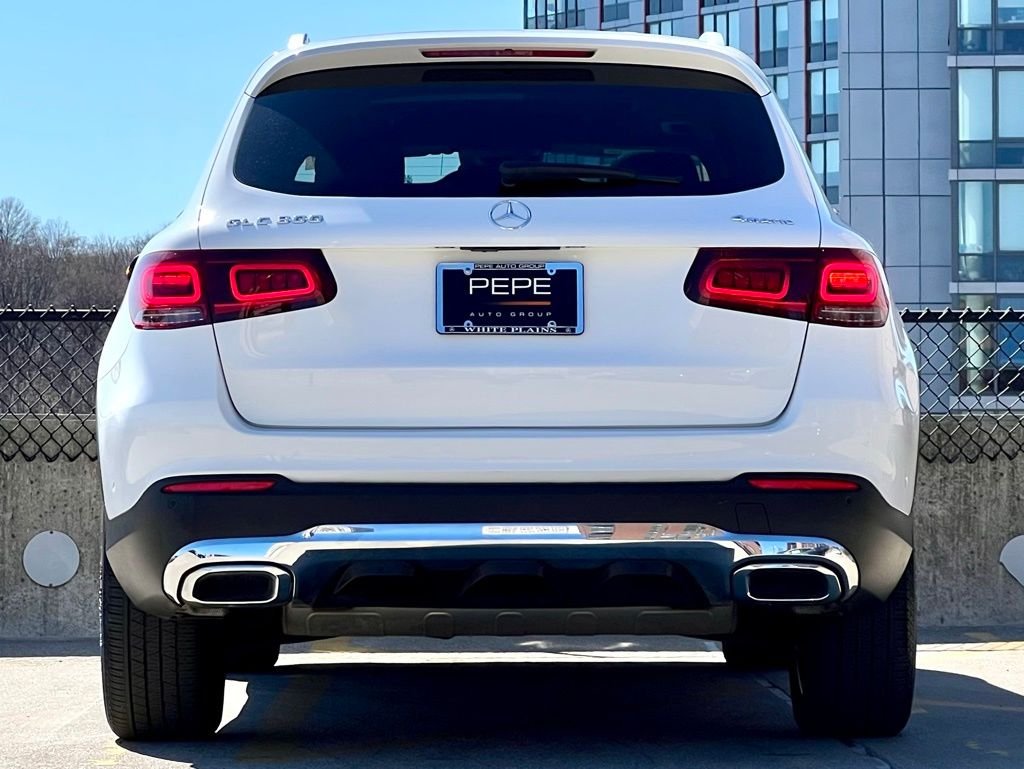 Certified Used 2022  Mercedes-Benz GLC 300 image 7