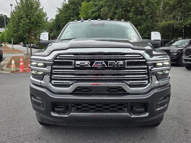 New 2026 Granite Crystal Metallic Clear-Coat Exterior Paint RAM Laramie image 2