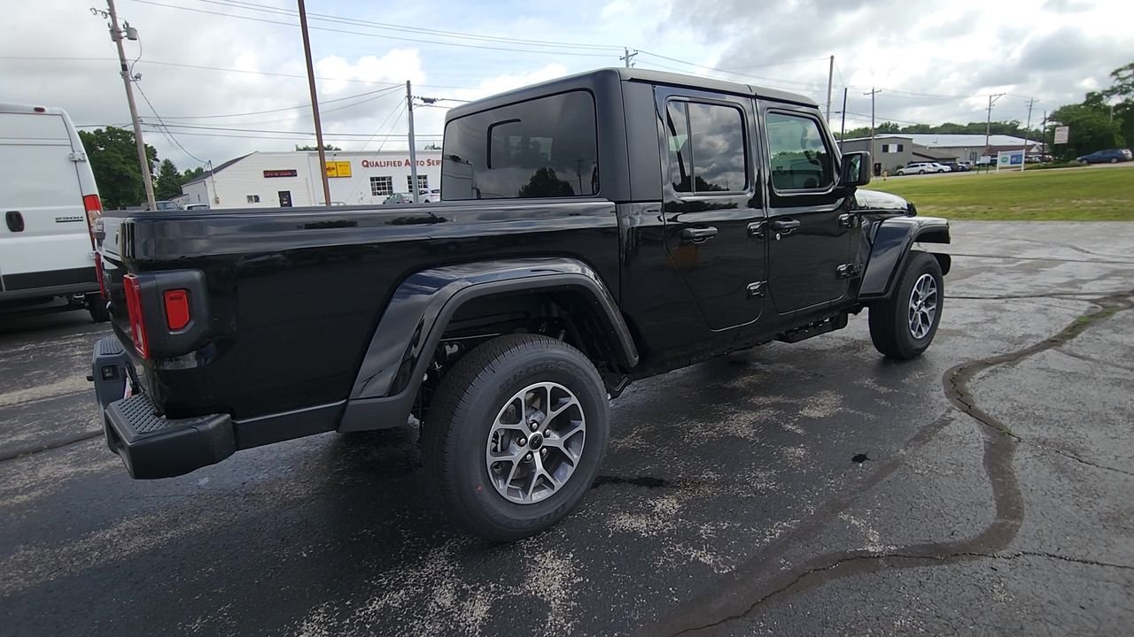 New 2026 Black Clear-Coat Exterior Paint Jeep Sport S image 8