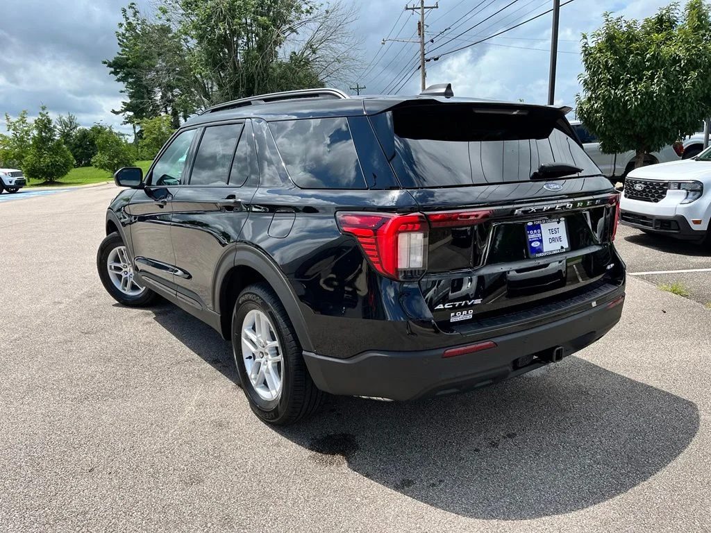 New 2026 Black Ford Active image 4