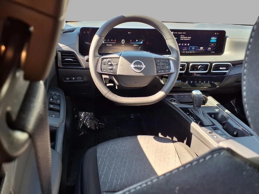 Used 2026 Gray Nissan SV image 4