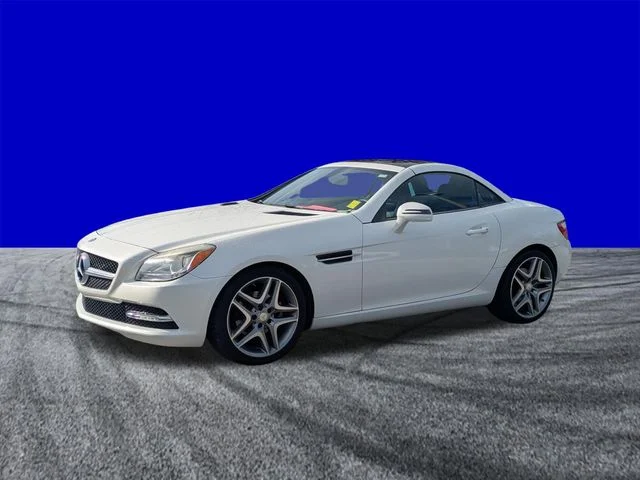 Used 2014 Diamond White Metallic Mercedes-Benz SLK 250 image 8