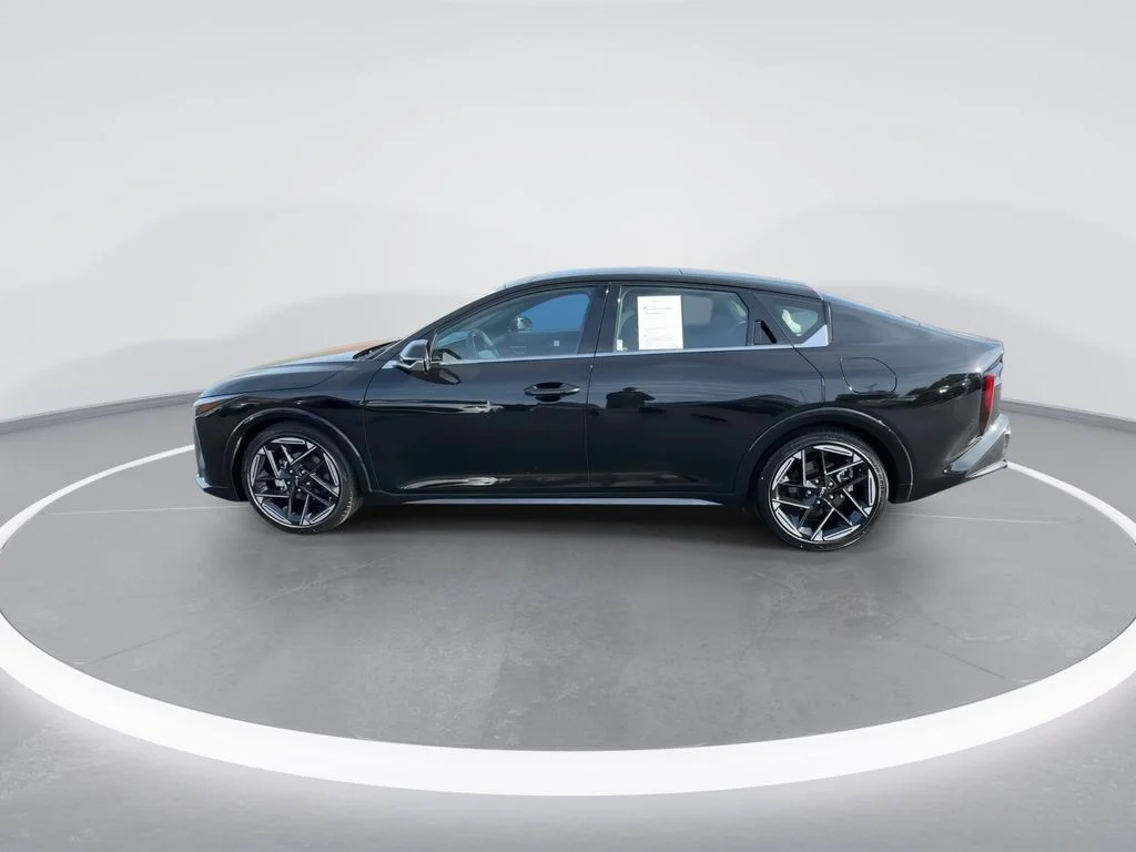 Used 2025 Black Kia GT-Line image 5