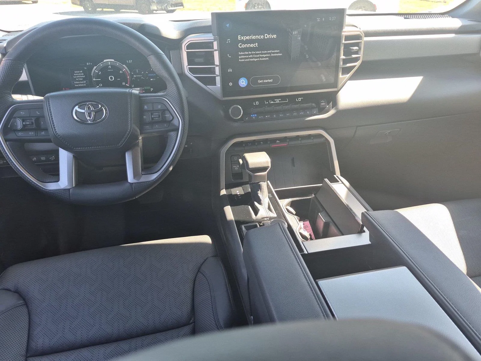 Used 2025 Ice Cap Toyota Limited image 33