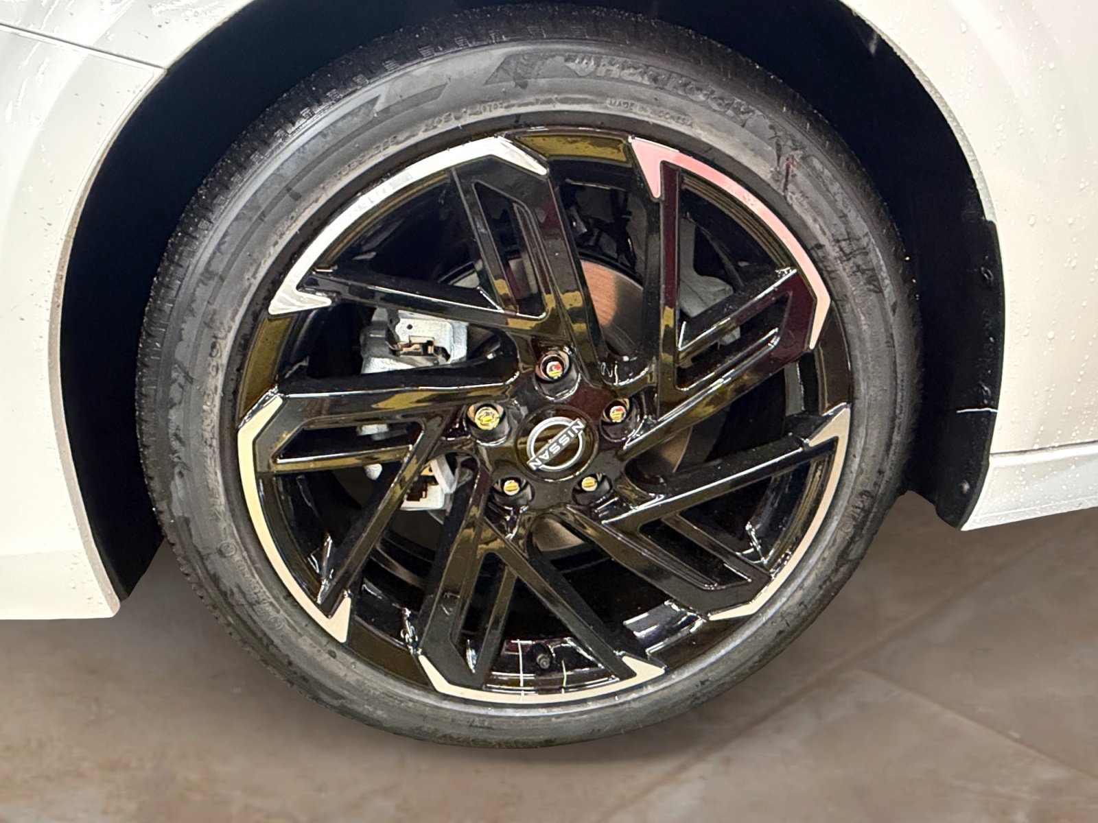 New 2026 Aspen White Tricoat Nissan SR image 30