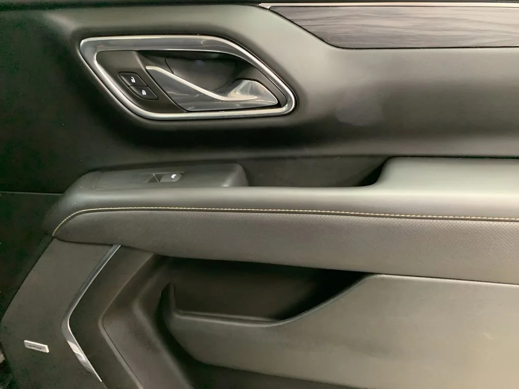2023 GMC Yukon SLT - Photo 15