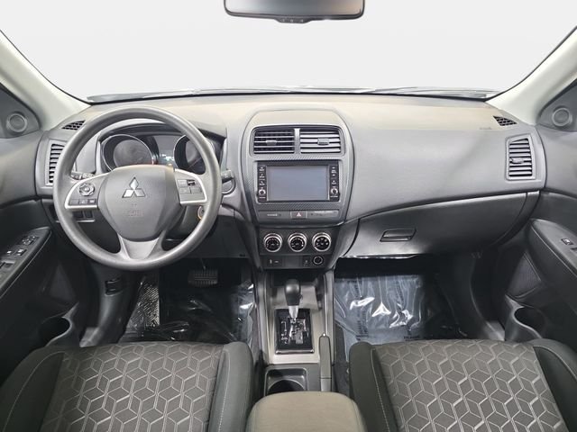 Used 2024 Gray Mitsubishi 2.0 ES image 10