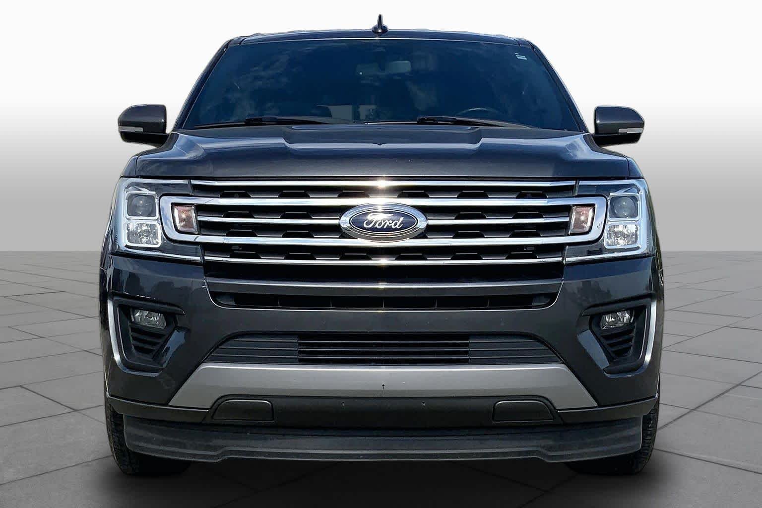Used 2020 Magnetic Metallic Ford XLT image 4