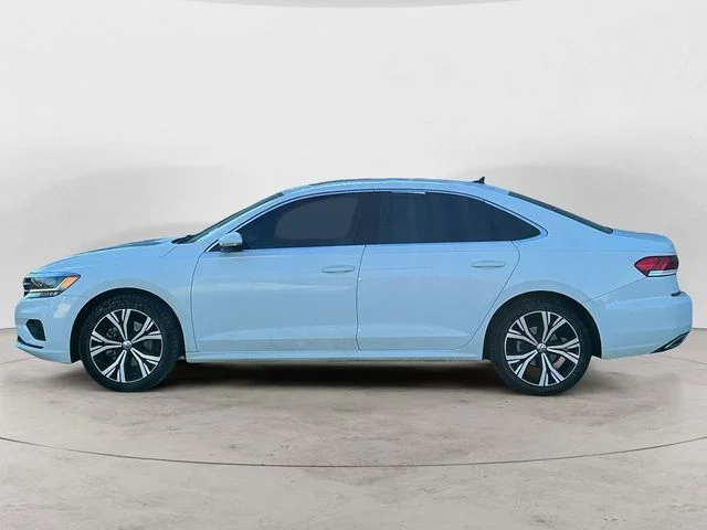 1VWSA7A31NC006352